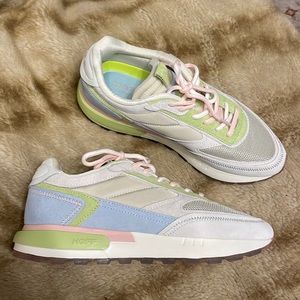 Hoff Sonora Tribe sneakers size 9